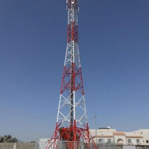 Горещо поцинкована кула за телекомуникации